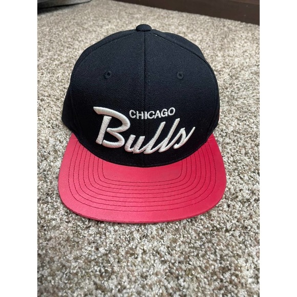 Chicago Bulls Script Hat bundle - Picture 2 of 8